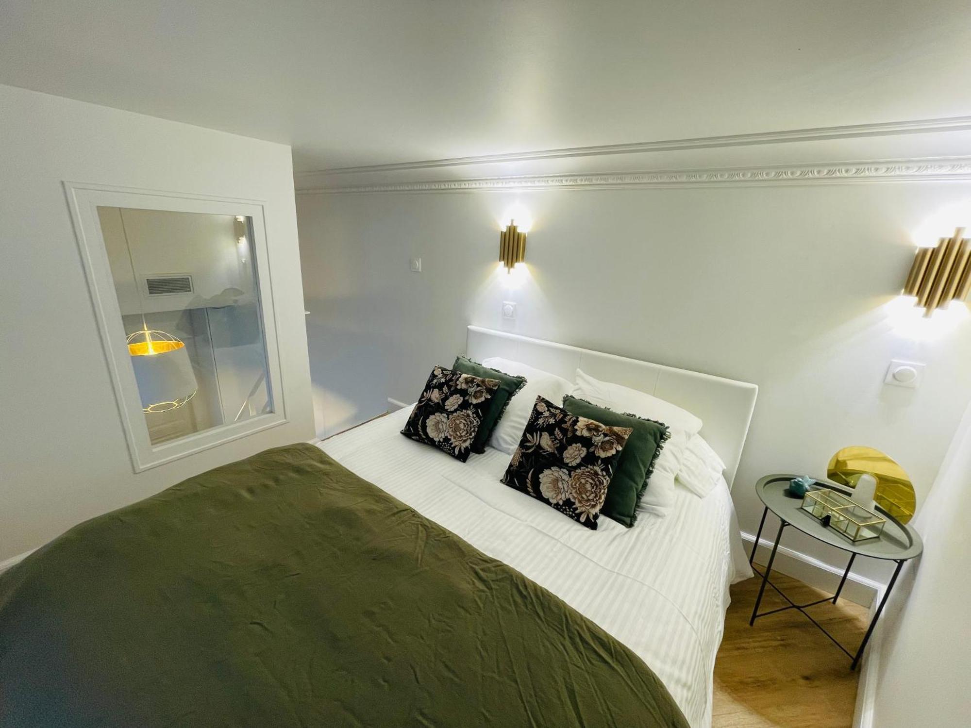 Appartements De Charme Du General Leclerc - Place D'Erlon - Hypercentre - Gare - Реймс Экстерьер фото