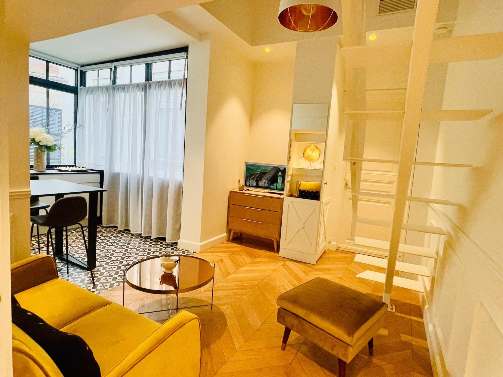 Appartements De Charme Du General Leclerc - Place D'Erlon - Hypercentre - Gare - Реймс Экстерьер фото